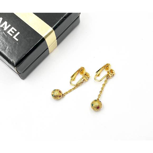 CHANEL Super Rare Vintage Gold Plated Mini CC Crystal Ball Dangle Clip on Earrin - Picture 2 of 3